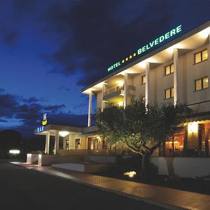 Albergo Ristorante Belvedere Кодройпо Exterior photo