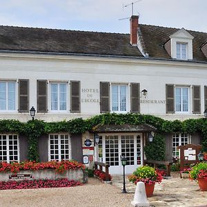 Logis Hotel Auberge De L'Ecole Pontlevoy Exterior photo