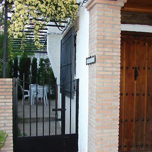 Apartamentos Sierra De Segura Сегура де ла Сиера Exterior photo