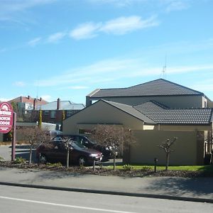 Asure Avenue Motor Lodge Тимару Exterior photo