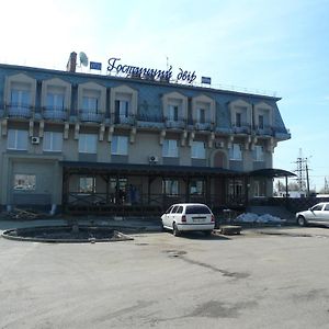 Gostiniy Dvor Hotel Виниця Exterior photo