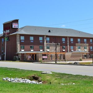 Red River Inn And Suites Такървил Exterior photo