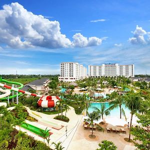 Jpark Island Resort & Waterpark Cebu Мактан Exterior photo