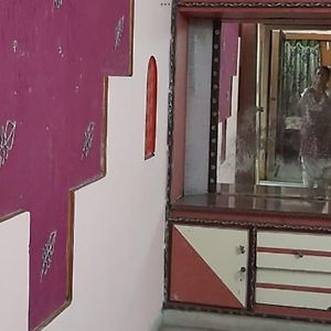 Sree Satya Nivas Opp. Sbi Srinagar Vizag Apartment Визакхапатнам Exterior photo