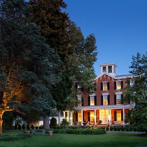 Brampton 1860 Bed & Breakfast Честъртаун Exterior photo