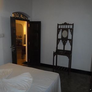 Chitra Ayurveda Hotel Бентота Room photo