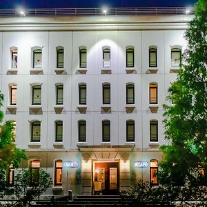 Van Cortlandt Hotel Aira Exterior photo