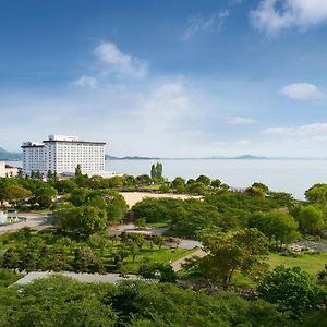 Grand Mercure Lake Biwa Resort & Spa Нагахама Exterior photo