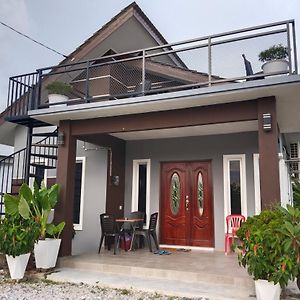 Villa Adeeva Homestay Langkawi Пантай Ченанг Room photo