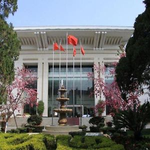 Lian Yun Hotel Кунмин Exterior photo