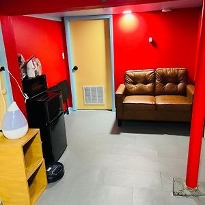 Private Room With Bathroom & Entrance Ървингтън Exterior photo