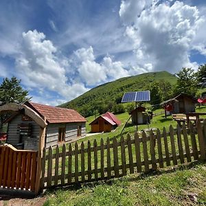 Katun Lanista-Kolibe Bogavac Villa Мойковац Exterior photo