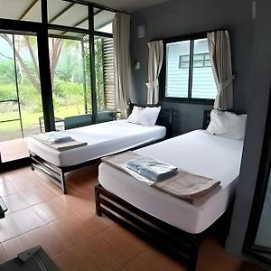 Baan Rim Nam Resort Панг Нга Exterior photo