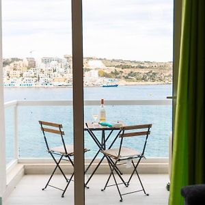 Seashore Stays - Stunning Apartments Right By The Sea Сейнт Полс Бей Room photo