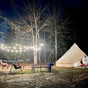 Stunning 1-Bed Glamping Tent In Кливланд Exterior photo