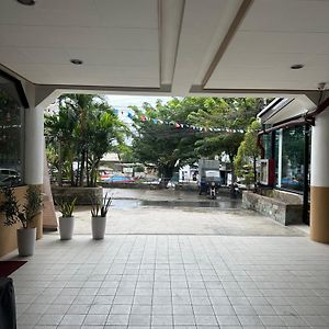 Cebu Pensione Plaza Hotel Exterior photo