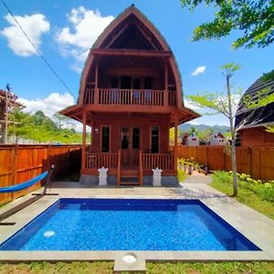 Villa Kayu Unique With Private Pool Babagan Exterior photo