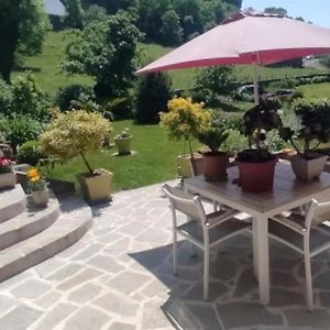 Un Petit Coin Paisible Bed & Breakfast Le Monteil  Exterior photo