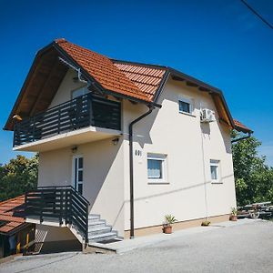 Kuca Za Odmor Suha Gora Villa Vrhovac Exterior photo