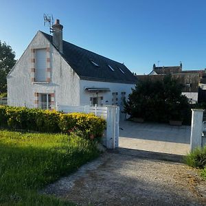 Maison De Bord De Loire Villa Сули-сюр-Лоар Exterior photo