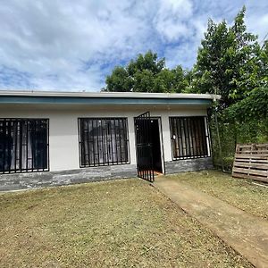 House Family Apartment La Fortuna Exterior photo