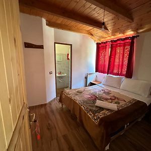 Guest House Prek Bjeshka Тет Exterior photo