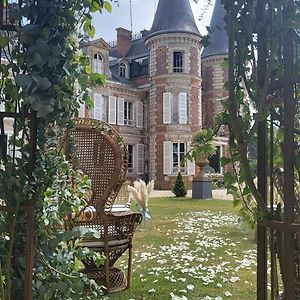 Chateau De La Plumasserie Hotel Fontenay-Trésigny Exterior photo