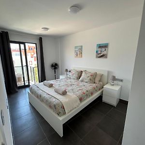 New Apartment Center Los Cristianos Лос Кристианос Exterior photo