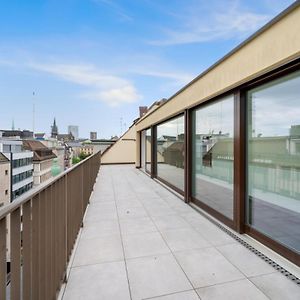Penthouse Rooftop Loft, 200Sq, 2 Floors In City Center- 5Min Bhf Sbb Базел Exterior photo