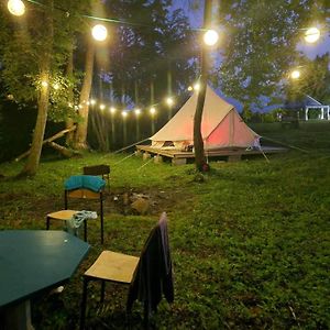 Glamping Pop-Up Hotel - Fishing Village Riverside Holiday Center Пярну Exterior photo