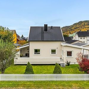 Modern House In Secluded Central Orkanger Оркангер Exterior photo
