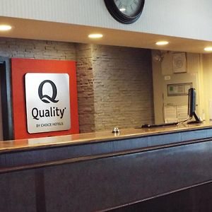 Quality Inn Оуен Саунд Exterior photo