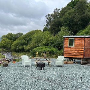 Berwyn Shepherds Hut Villa Рексъм Exterior photo