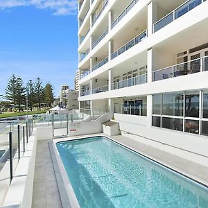 Rainbow Pacific Apartment Гоулд Коуст Exterior photo