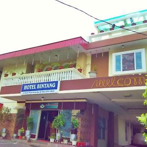 Hotel Bintang Паданг Exterior photo