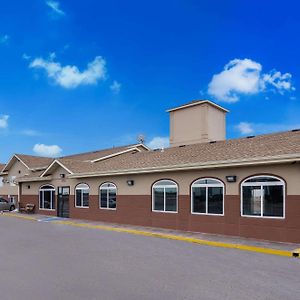 Econo Lodge Скотсблъф Exterior photo