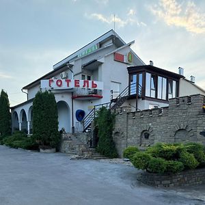 Садиба Hotel Камианец-Подилский Exterior photo