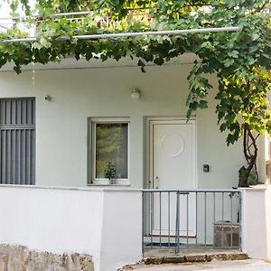 Arbor Ktistades Hosting Apartment Exterior photo