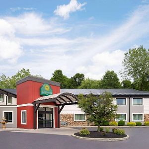 La Quinta Inn By Wyndham Buffalo Airport Уилямсвил Exterior photo