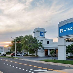 Wyndham Riverfront Hotel Литъл Рок Exterior photo