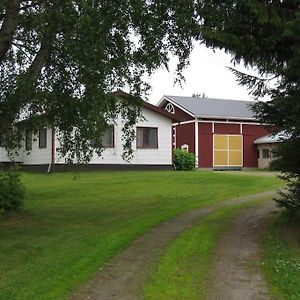 Maatilamajoitus Villa Ylihärmä Exterior photo