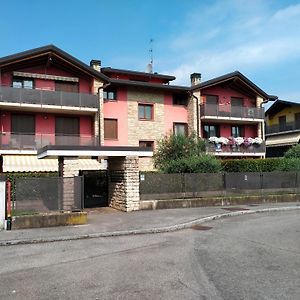 Casa Erri Apartment Brusaporto Exterior photo