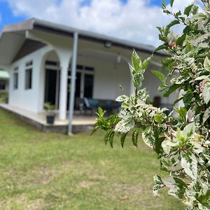 H&R House Tahaa Villa Vaitoare  Exterior photo