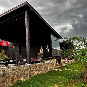 Runaway House - Qalaciq Hotel Габала Exterior photo