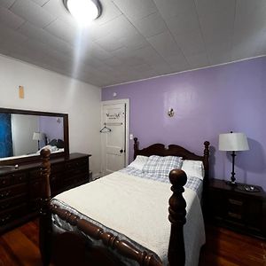 Deluxe Room At Sherbrooke Хартфорд Exterior photo