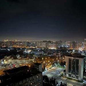 Modern And Cozy Apartment In Баку Exterior photo