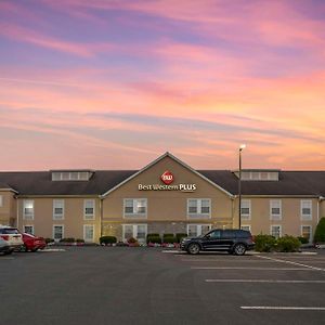 Best Western Plus Revere Inn & Suites Paradise Exterior photo