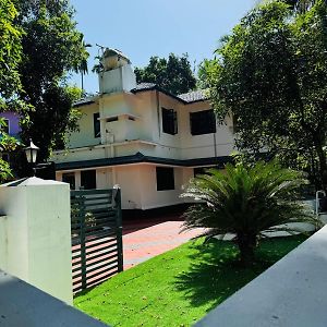 Dream House 4 Bedroom Near Iim Kunnamangalam Кожикод Exterior photo