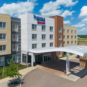 Fairfield Inn & Suites By Marriott Монктън Exterior photo