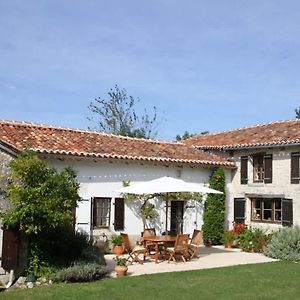 La Cotte Remote House For Family Getaway In Perigord Villa Nanteuil-Auriac-de-Bourzac Exterior photo